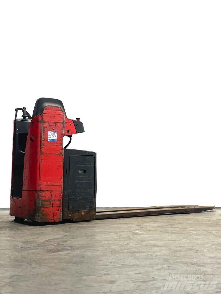 Linde T20S-1154 Selvkørende stablere