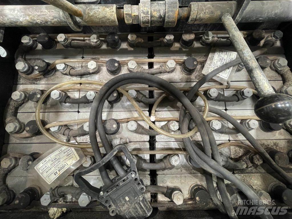 Linde V12-015 Plukketruck, høj