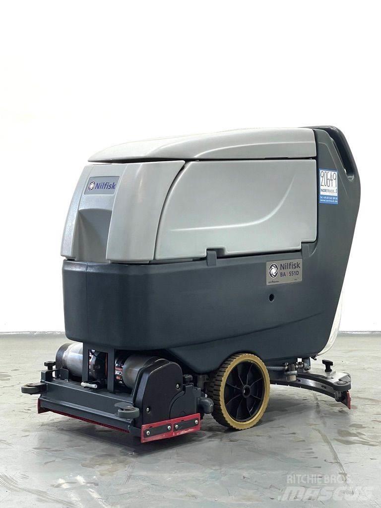 Nilfisk BA 551 CD Fejemaskiner