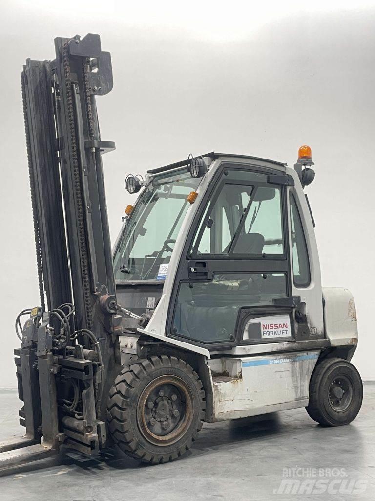 Nissan YG1D2A300 Diesel gaffeltrucks