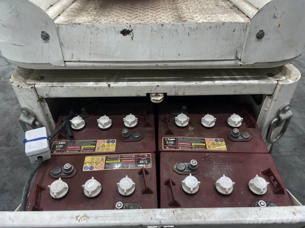 UpRight TM12 Saxlifte