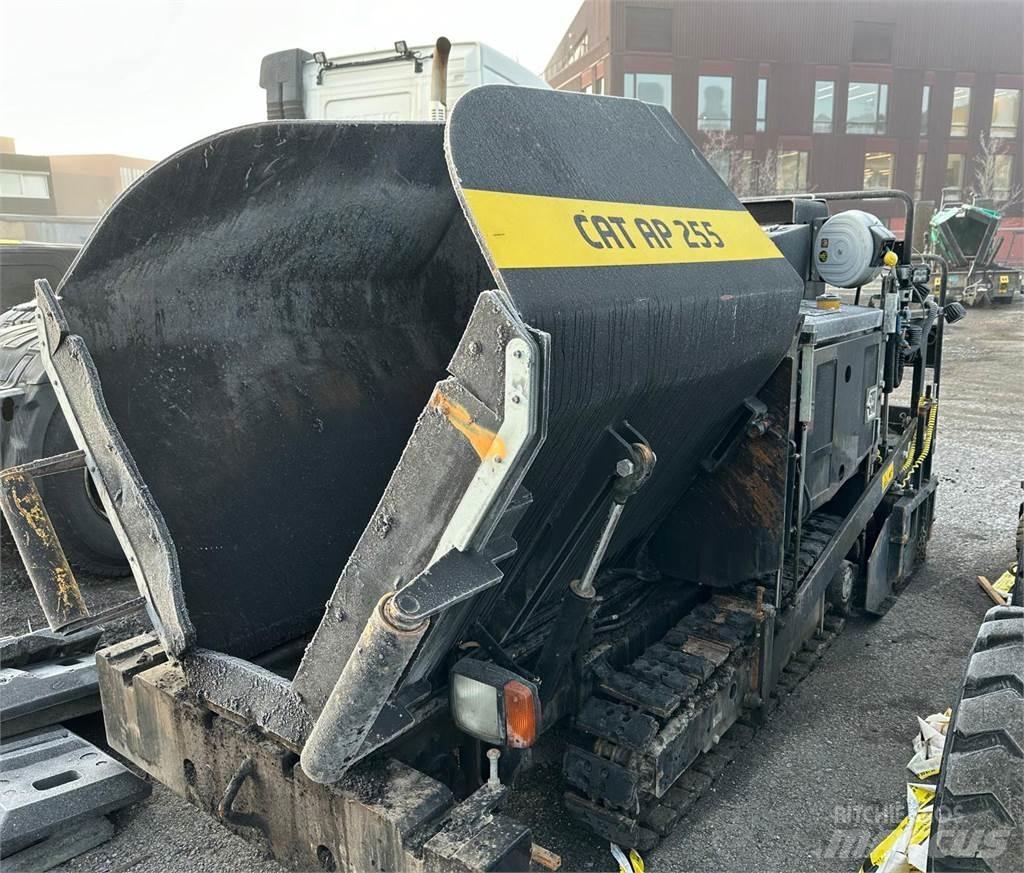 CAT AP255 Paver Asfaltudlæggere