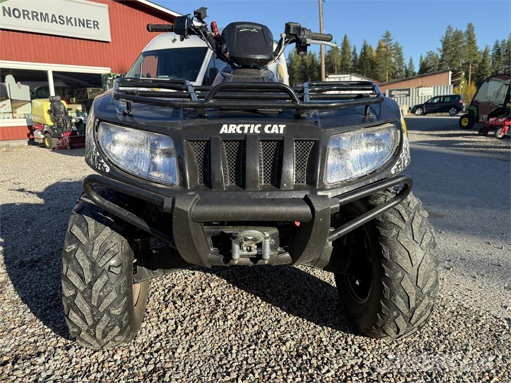 Arctic Cat 700H1 SERVO ATV'er