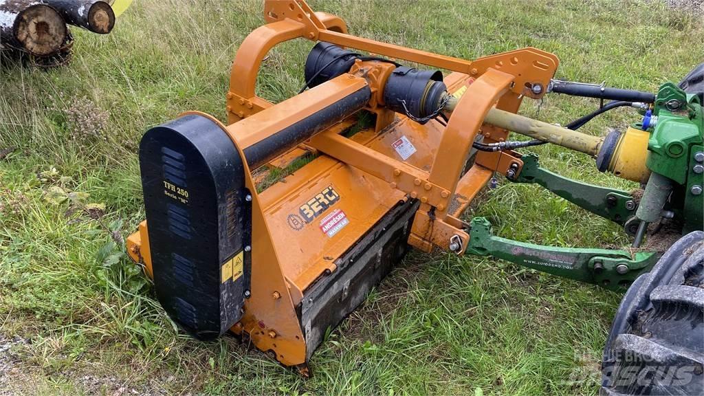 Berti TFH 250 BETESPUTS Græsklippere og skårlæggere