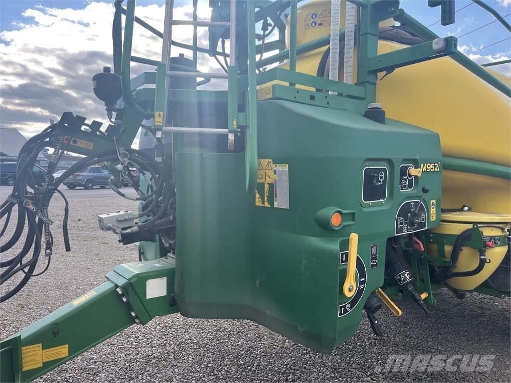 John Deere M952 Trailersprøjter