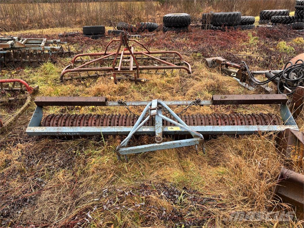 Kongskilde Vält Andre jordbearbejdningsmaskiner og andet tilbehør