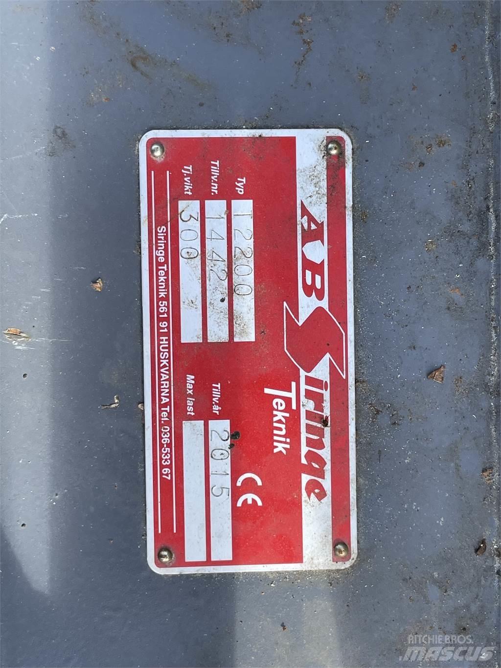 Siringe T 2200 Sneskovle og -plove