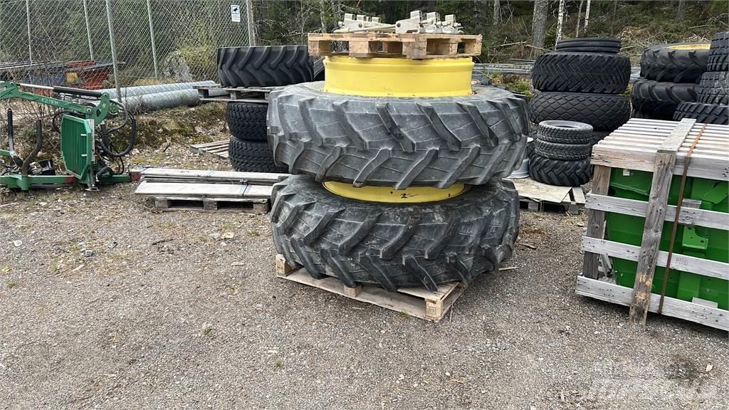 Trelleborg 520/85R42 Hjul, Dæk og Fælge