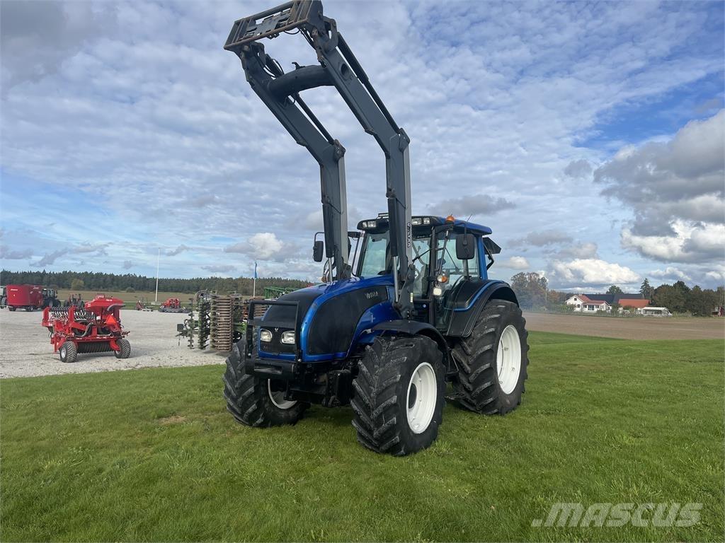 Valtra T151 E Traktorer