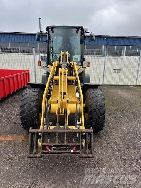 Yanmar V100 HJULLASTARE Læssemaskiner på hjul