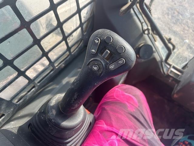 Bobcat T76 Minilæsser - skridstyret