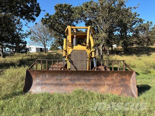 CAT D6D Bulldozer på larvebånd