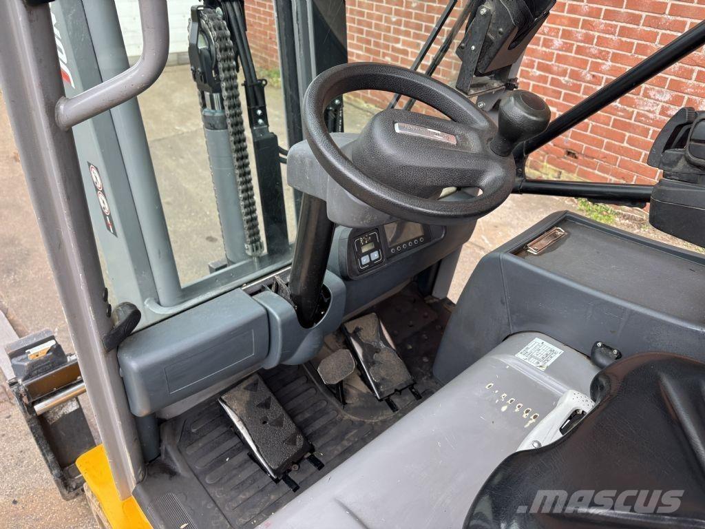 Jungheinrich EFG 216k El gaffeltrucks