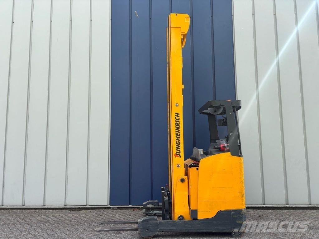 Jungheinrich ETV 216 Reachtruck