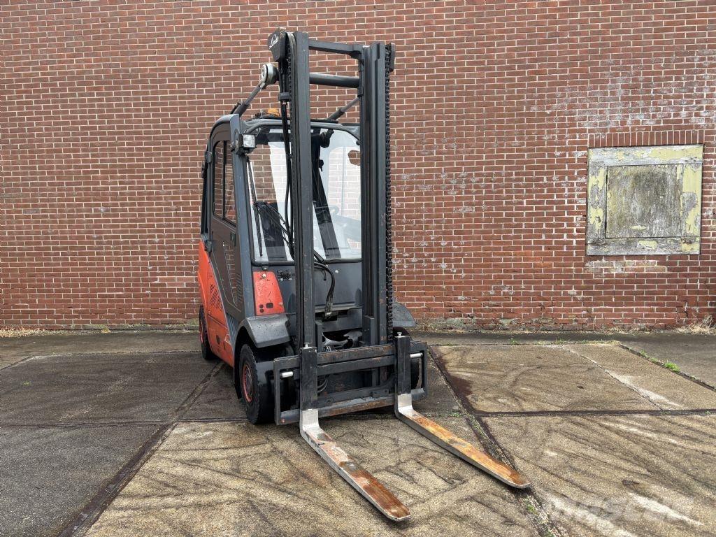 Linde H25T-01 LPG gaffeltrucks