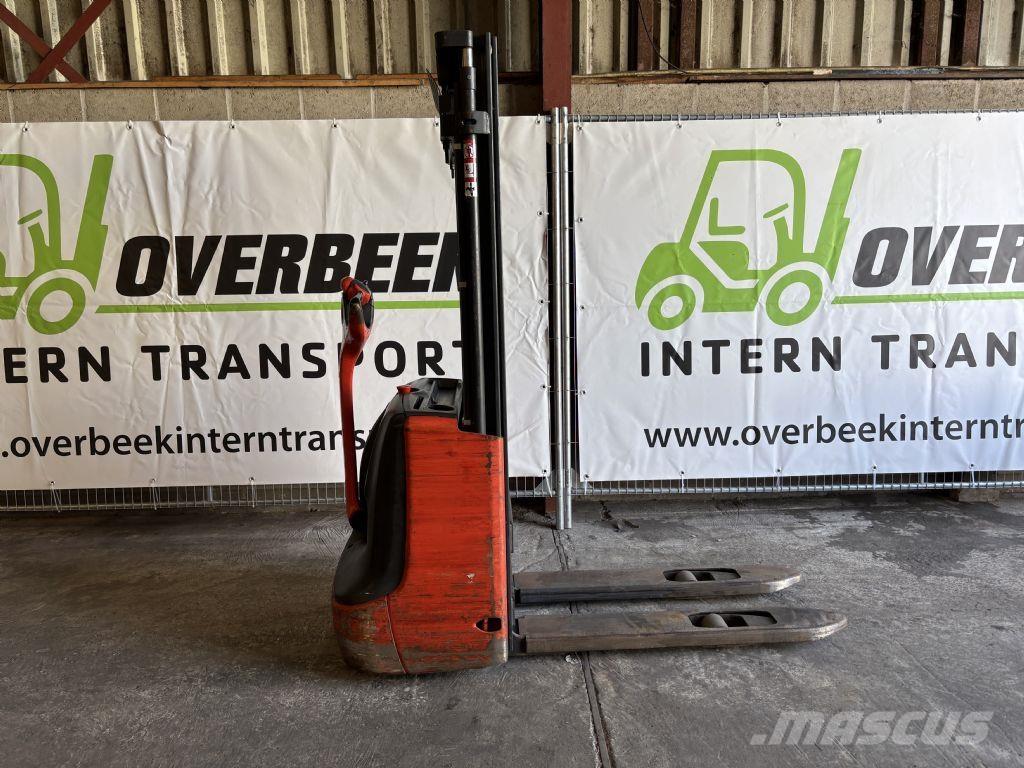 Linde L10 Gaffelstabler med gående fører