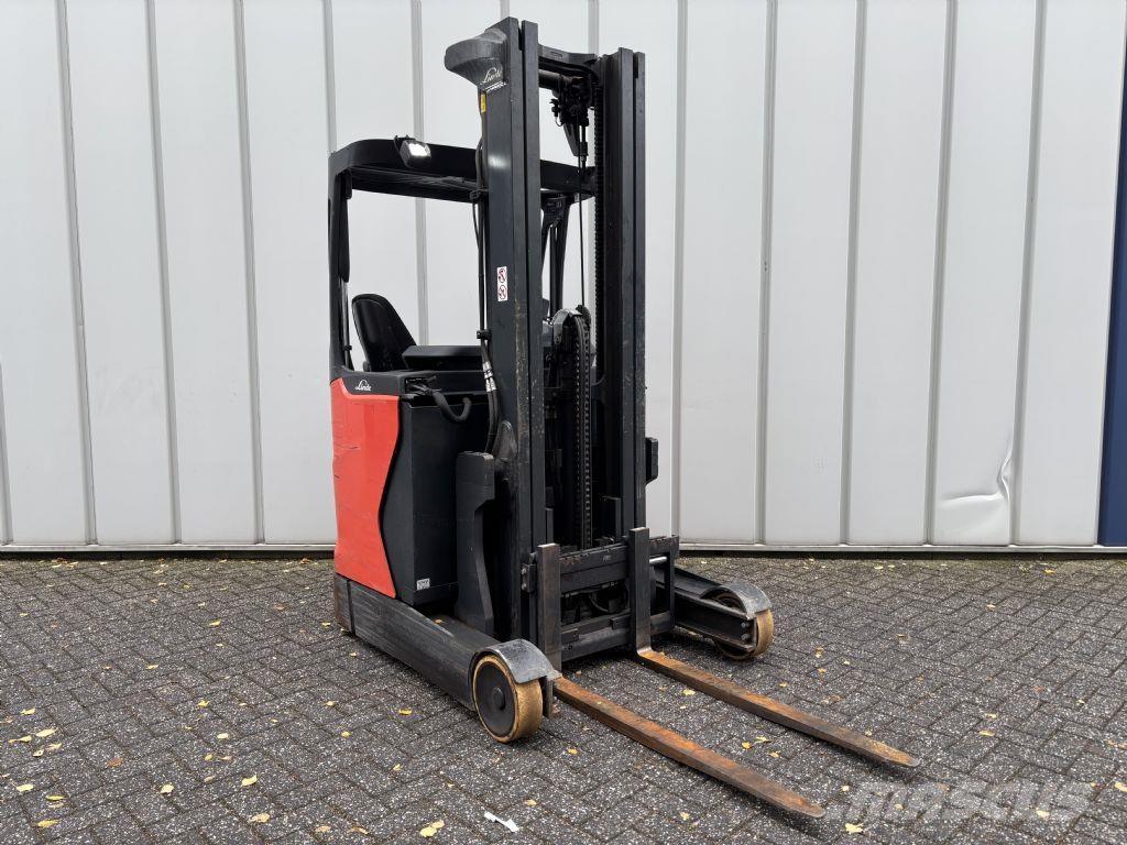 Linde R12B-01 Reachtruck