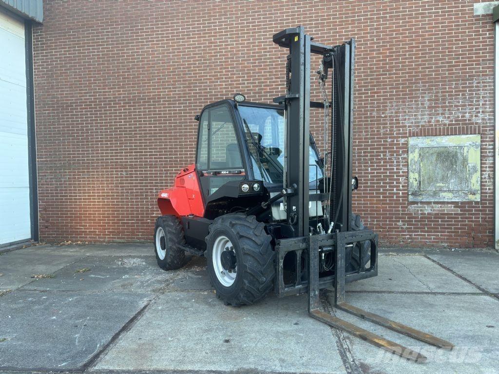 Manitou M30-4 Terrængående gaffeltruck