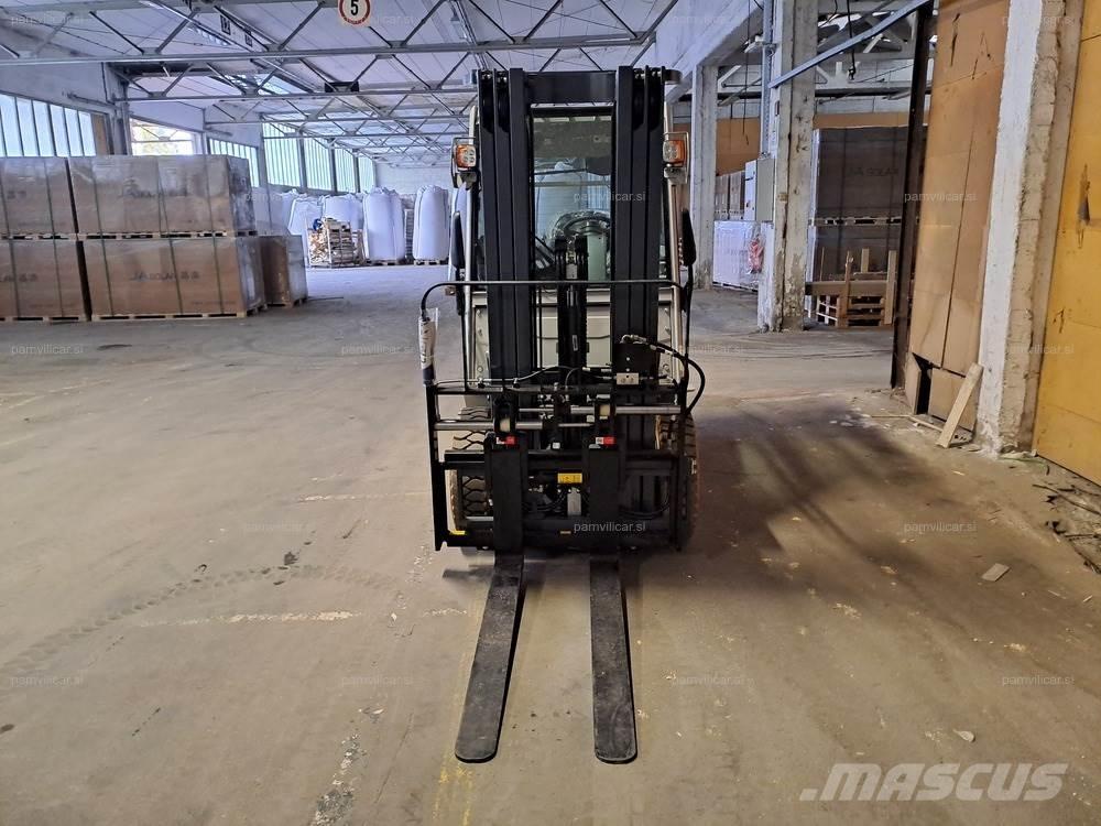 Heli CPD25-GB2LI-H Gaffeltrucks - andre