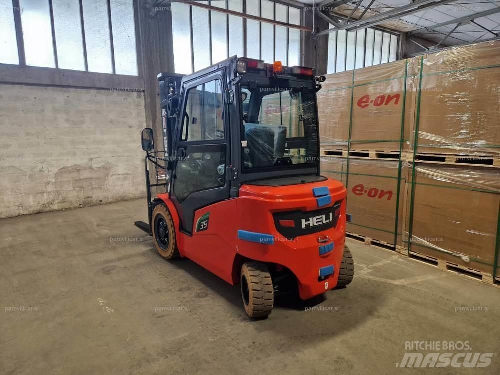 Heli CPD35-GB2LI-M Gaffeltrucks - andre