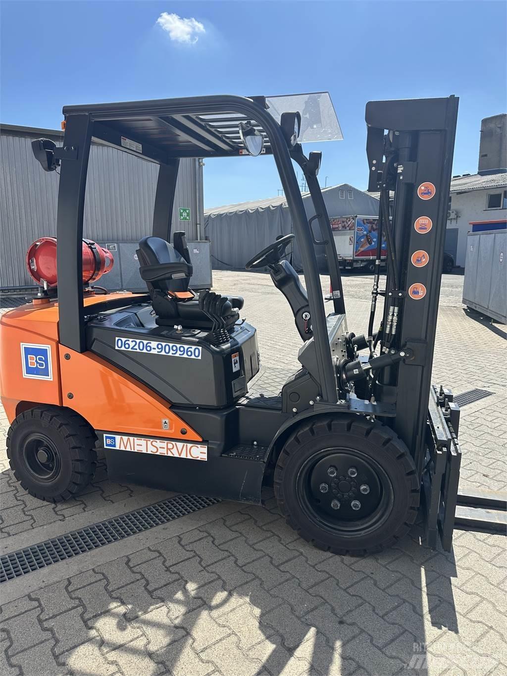 Doosan G30P-7 Entreprenør - Andet
