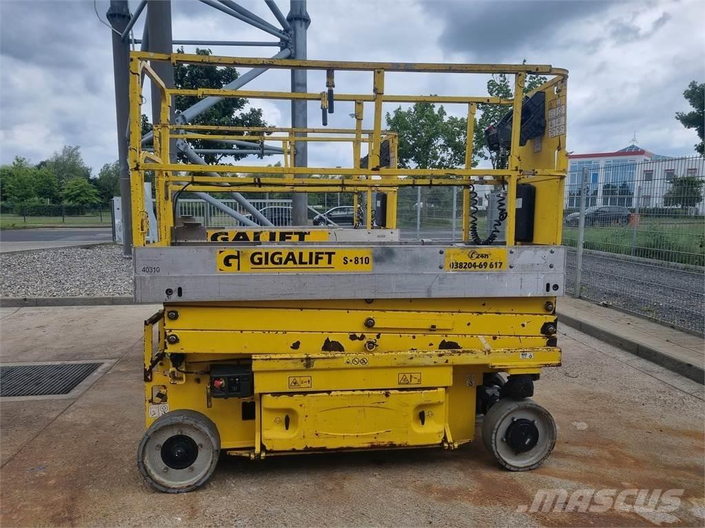 JLG 2030 ES Saxlifte