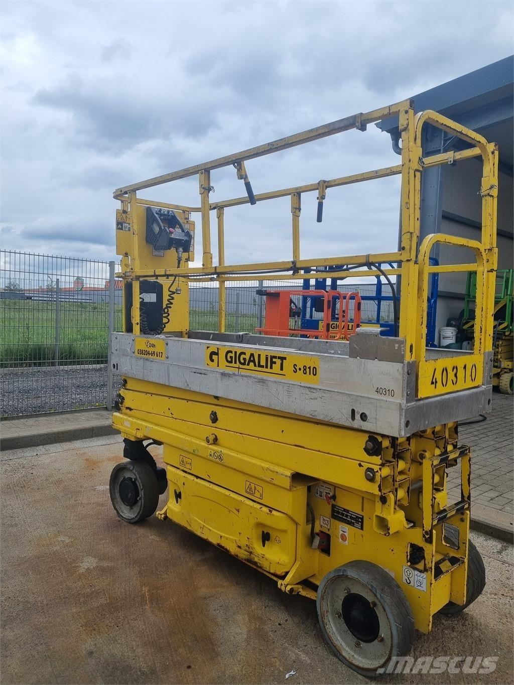 JLG 2030 ES Saxlifte