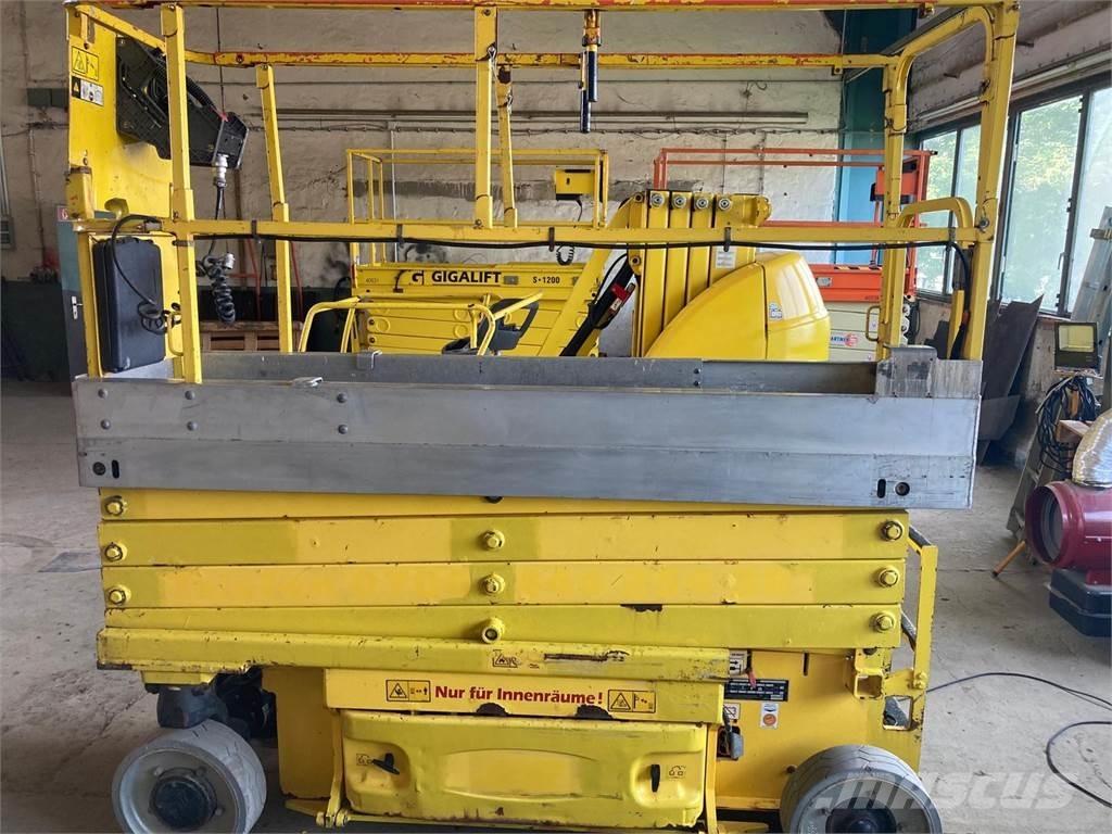 JLG 2630 ES Saxlifte