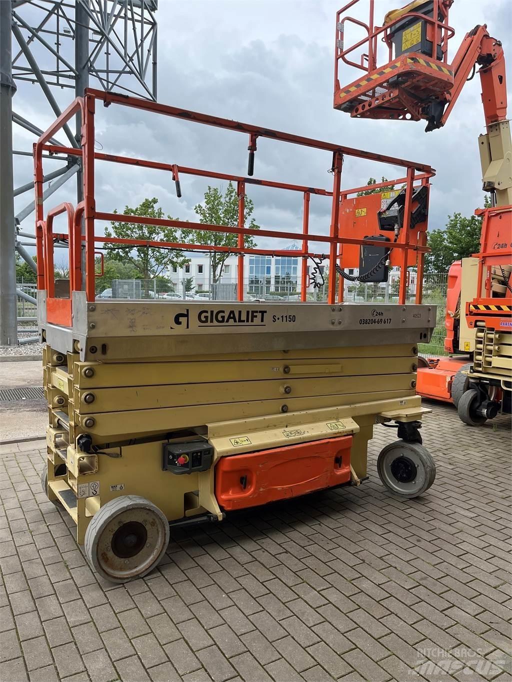 JLG 3246 ES Saxlifte