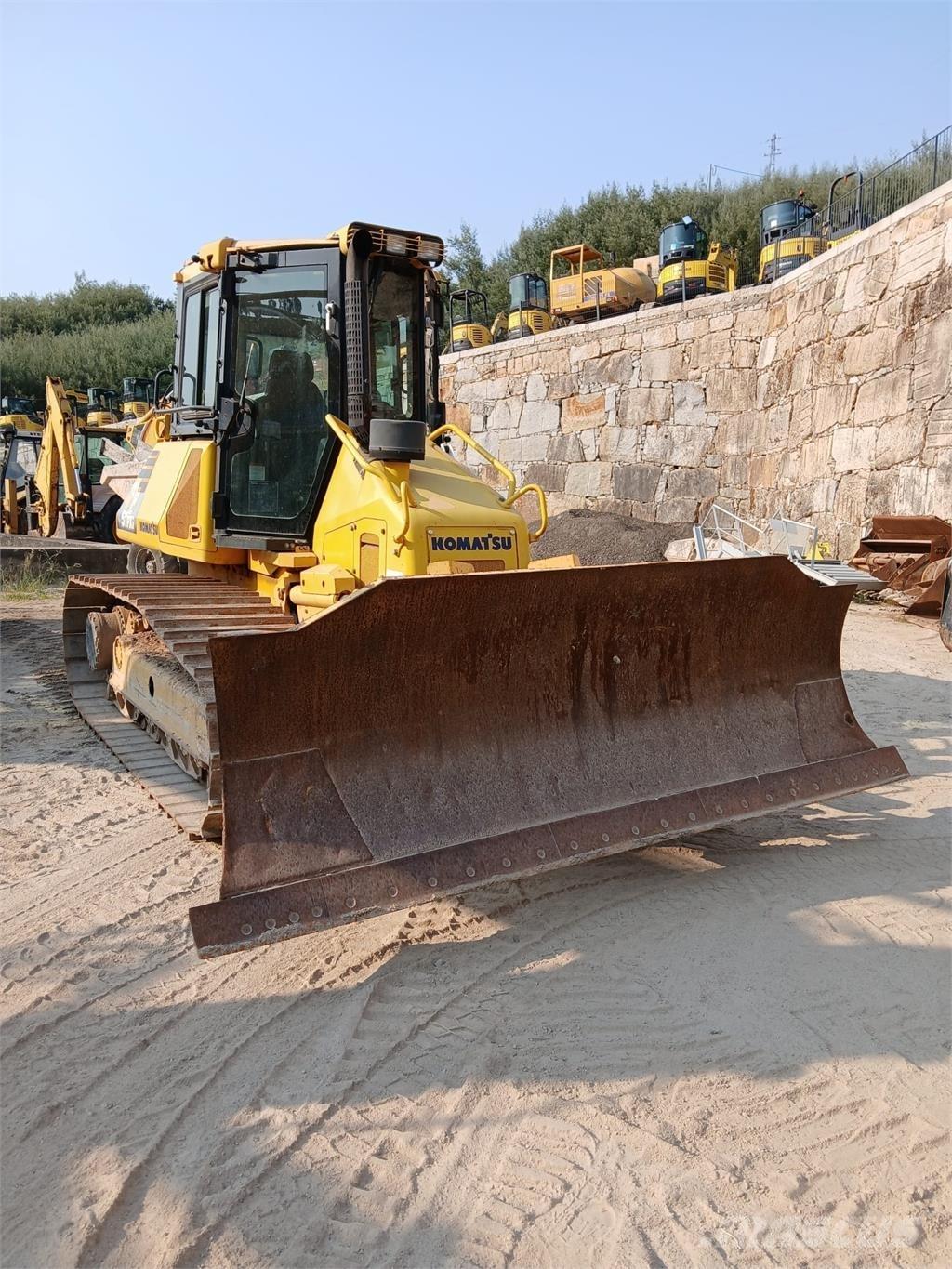 Komatsu D51PXI-22 Rørlæggere