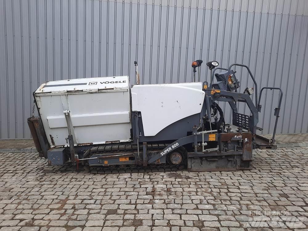 Vögele Super 800 Asfaltudlæggere