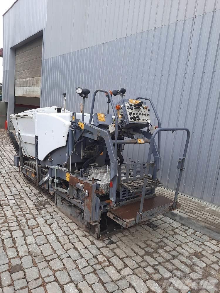 Vögele Super 800 Asfaltudlæggere