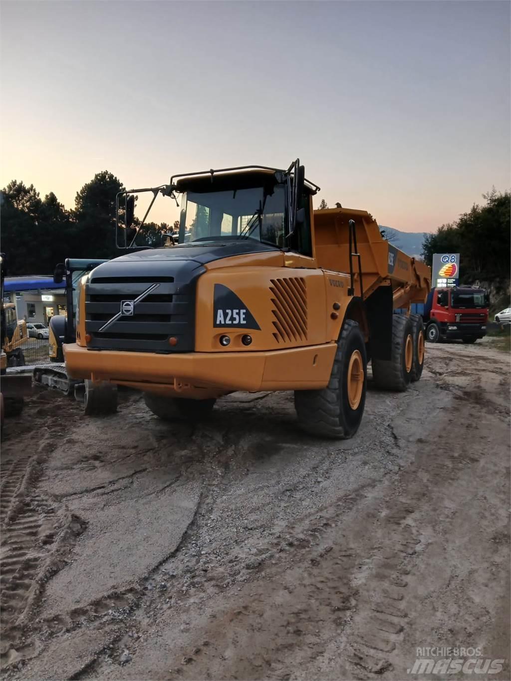 Volvo A25E Dumpere