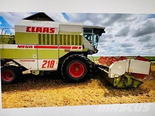 CLAAS MEGA 218 Mejetærskere