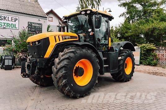 JCB FASTRAC 4220 Traktorer