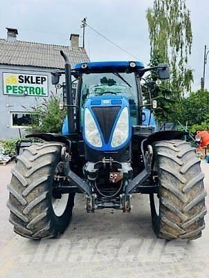 New Holland T7.210RC Traktorer
