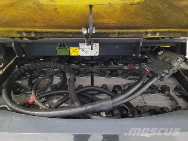 Aisle-Master 20WHE Smalgangstruck