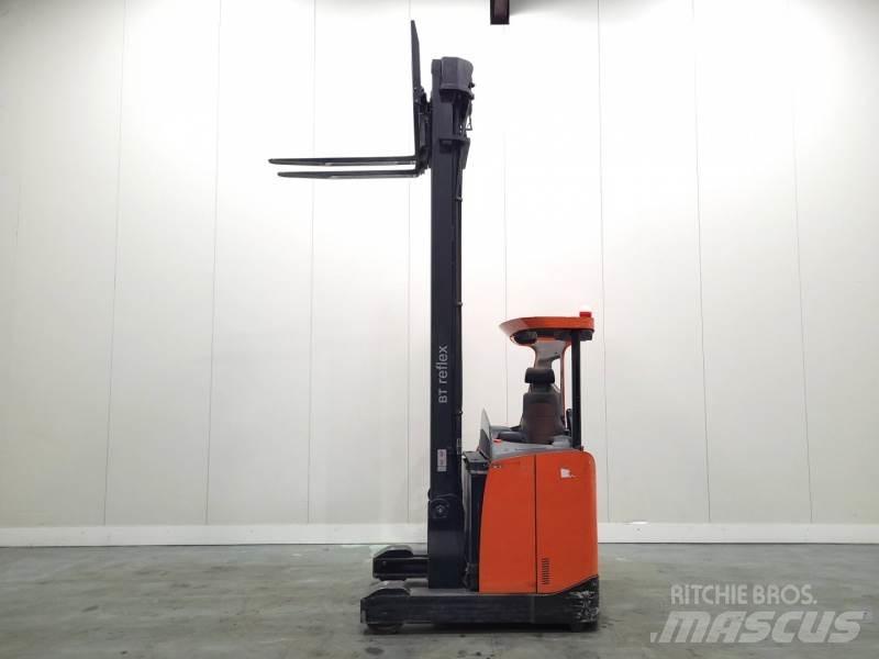 BT RRE160E Reachtruck