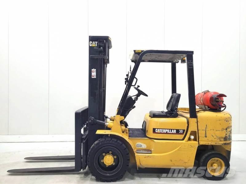 CAT GP30K LPG gaffeltrucks