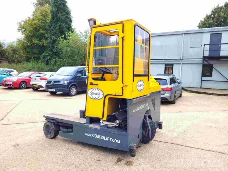 Combilift C3000 GAS 4-vejs truck