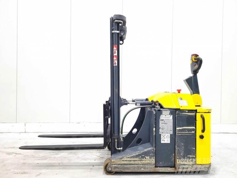 Combilift CS1500 Selvkørende stablere