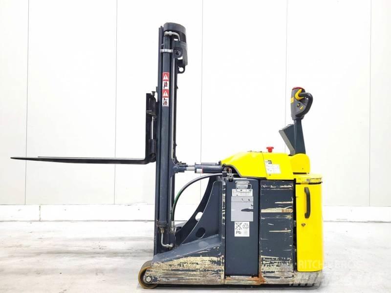 Combilift CS1500 Selvkørende stablere