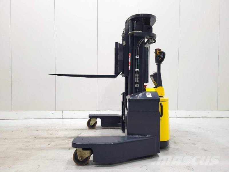 Combilift WR4 Rækkestablere