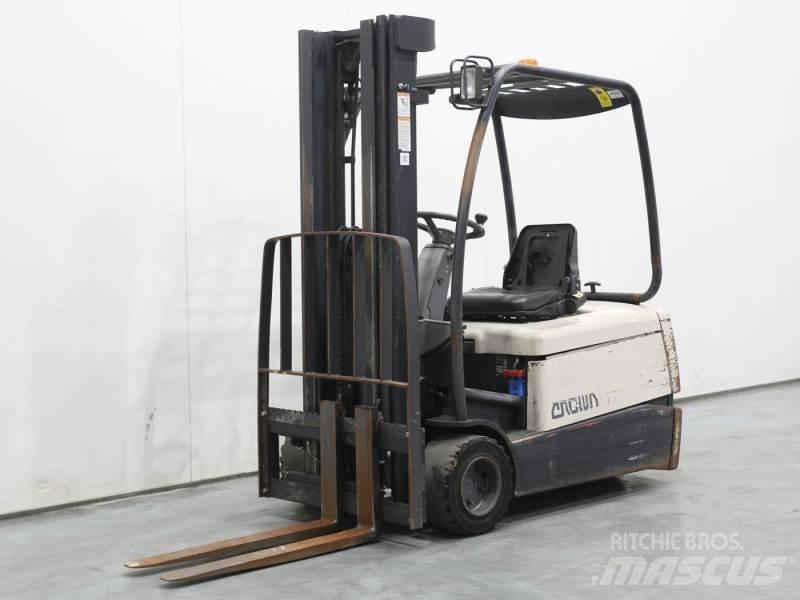 Crown SC3018 Gaffeltrucks - andre