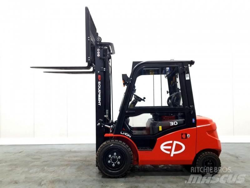 EP EFL303B 205 HC El gaffeltrucks