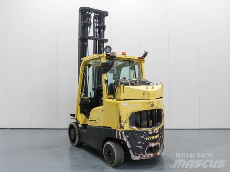 Hyster S7.00FT LPG gaffeltrucks