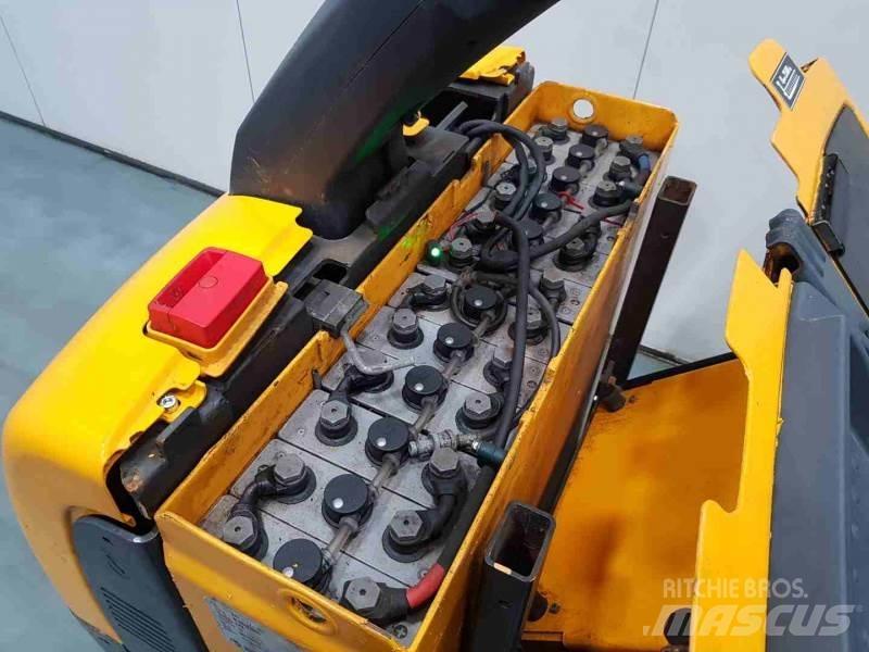 Jungheinrich ECE220 XL Plukketruck, medium