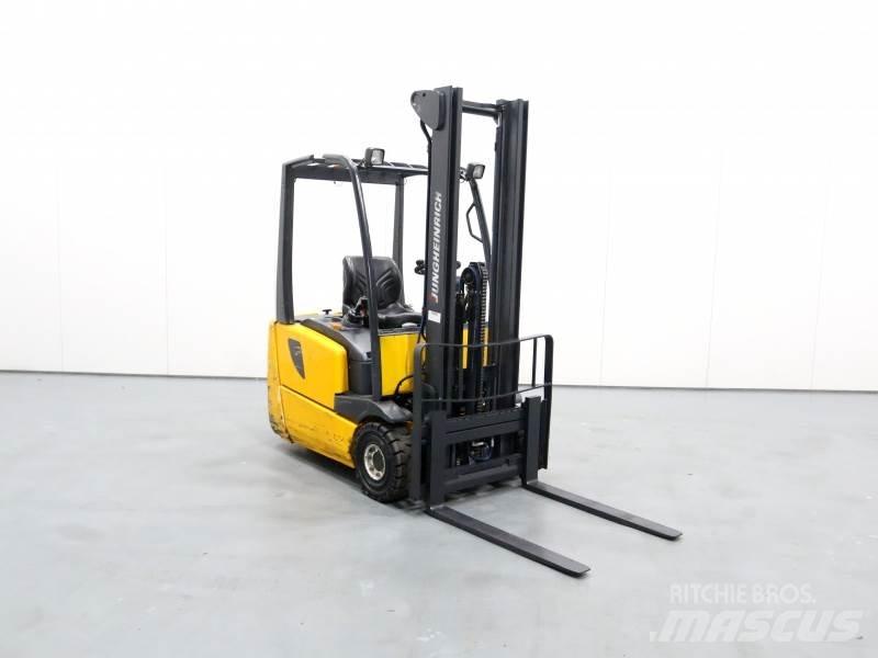 Jungheinrich EFG213 Gaffeltrucks - andre