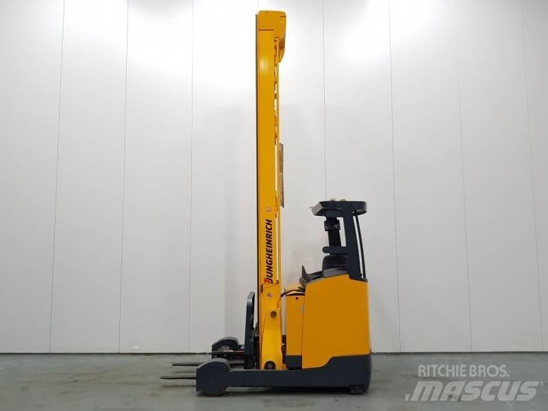 Jungheinrich ETV325 Reachtruck