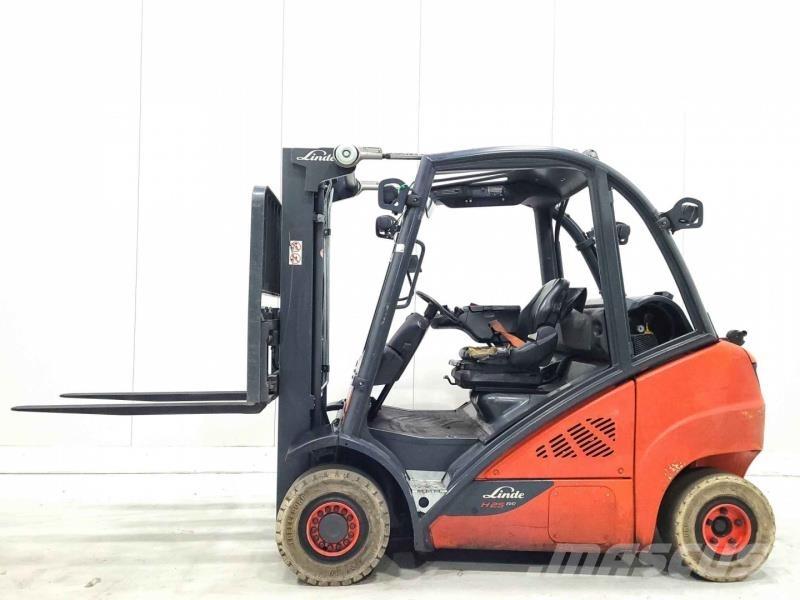 Linde H25T-02 LPG gaffeltrucks